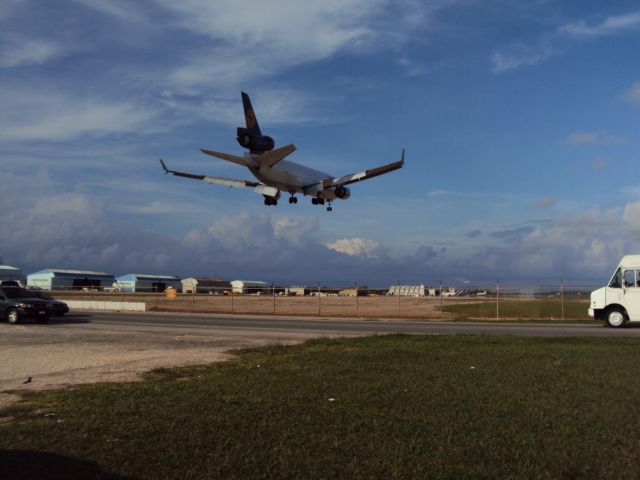 Boeing MD-11 (D-ALCK)