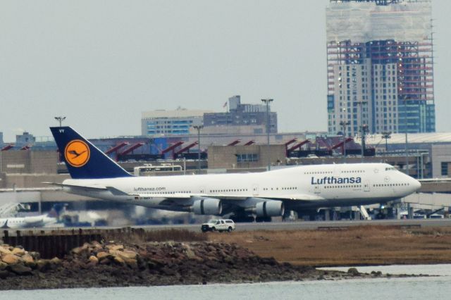 Boeing 747-200 (D-ABYT)