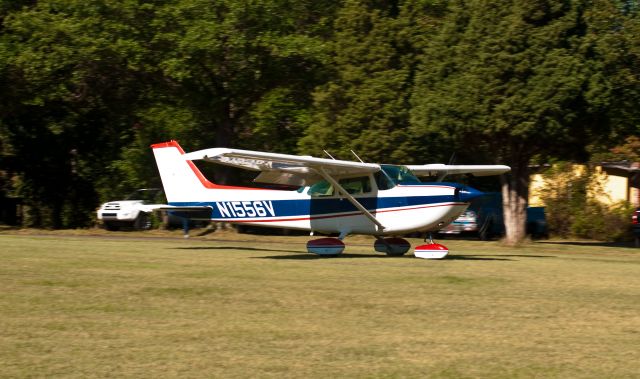 Cessna Skyhawk (N1556V) - EAA Fly-In Laneys Airport (N92)  10-02-10