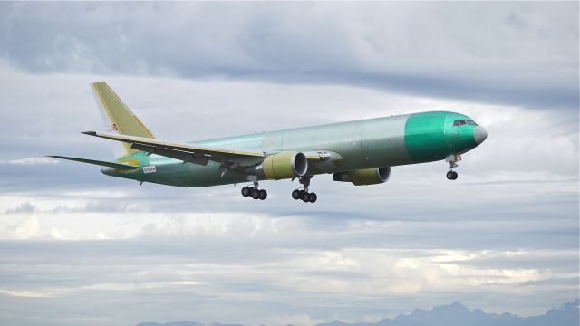 BOEING 767-300 (G-DHLK) - BOE546 on final approach to runway 16R to complete its maiden flight on 11/6/12. (LN:1041  c/n 37810).