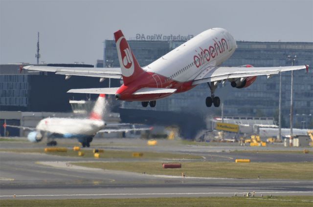 Airbus A319 (OE-LNA)