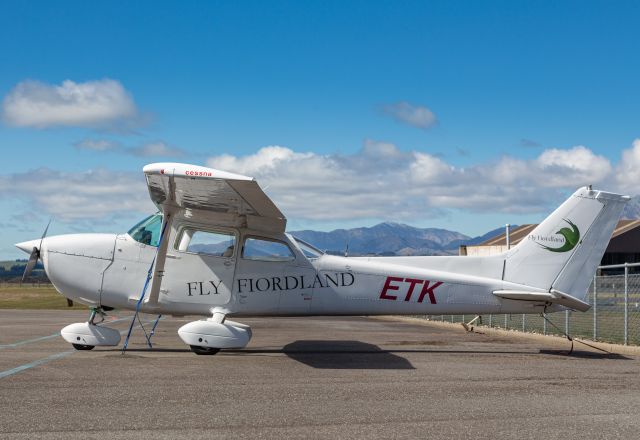 Cessna Skyhawk (ZK-ETK)