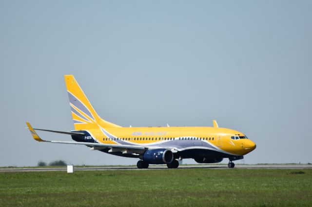 Boeing 737-700 (F-GZTS) - dimanche 06 mai décollage pour Fuerteventura piste 08