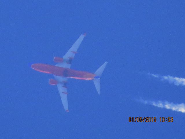 Boeing 737-700 (N285WN) - Southwest Airlines flight 3415 from PHX to SDF over Baxter Springs Kansas (78KS) at 33,000 feet.