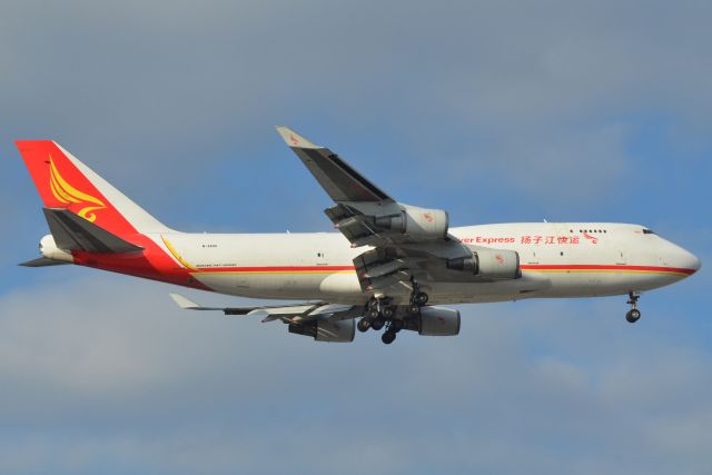 Boeing 747-400 (B-2432)