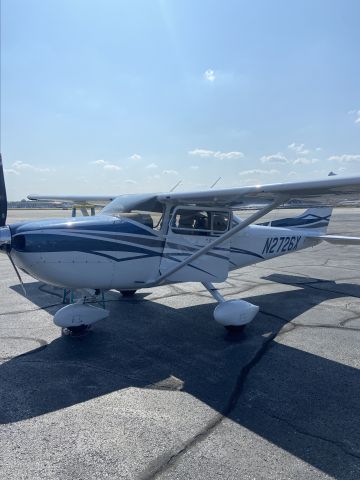 Cessna Skylane (N2726X)