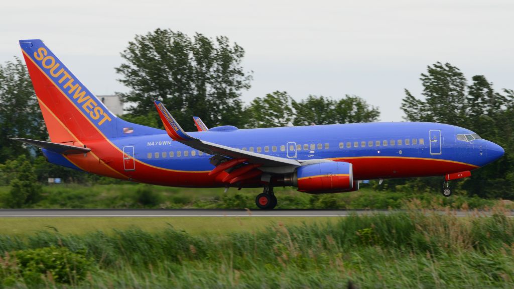 Boeing 737-700 (N478WN)