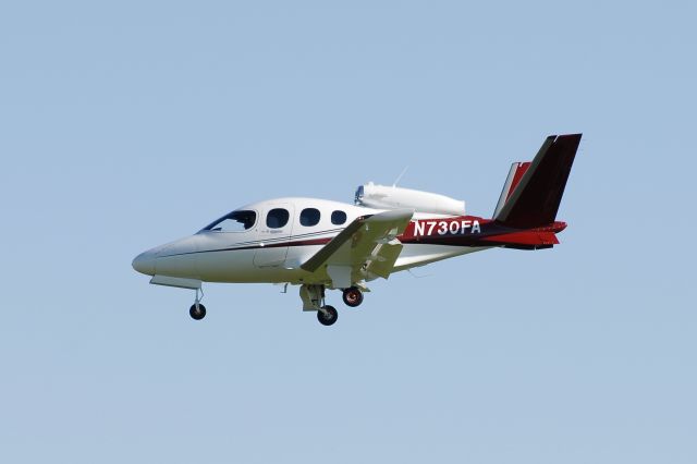 Cirrus Vision SF50 (N730FA)