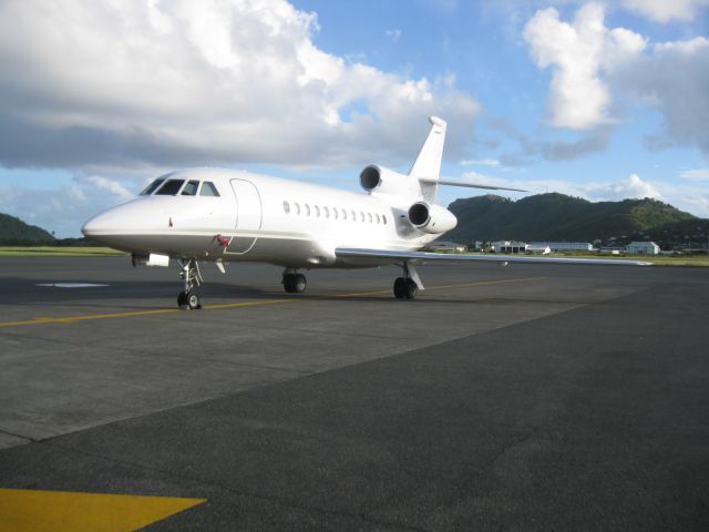 Dassault Falcon 900 (VP-CFR)