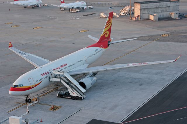 Airbus A330-200 (B-6089)