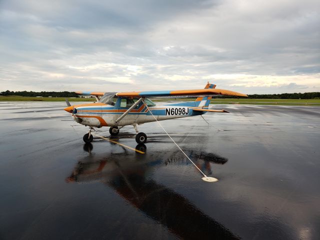 Cessna Commuter (N6098J)