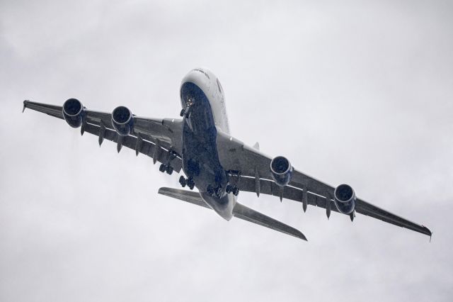 Airbus A380-800 (G-XLEJ)