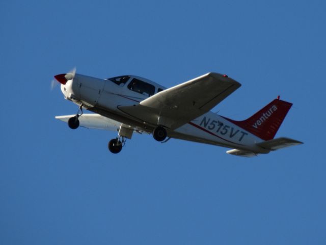 Piper Cherokee (N515VT)