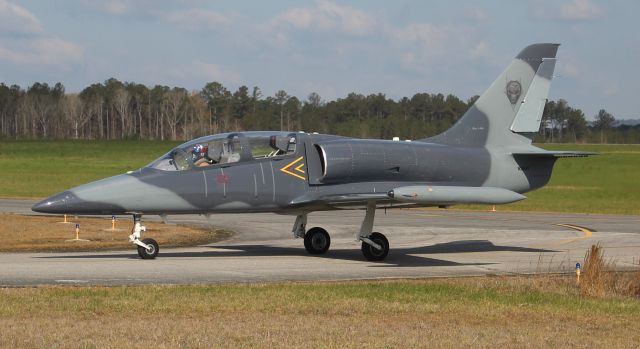 Aero L-39 Albatros (N39JV) - A 1985 model Aero Vodochody L-39C taxiing onto the maintenance ramp at Northeast Alabama Regional Airport, Gadsden, AL - March 21, 2018.