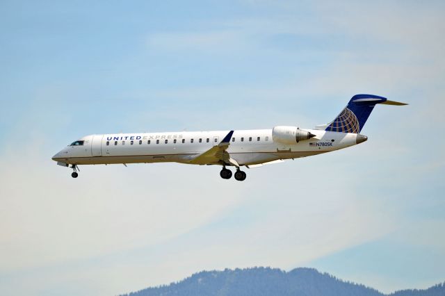 Canadair Regional Jet CRJ-700 (N780SK)