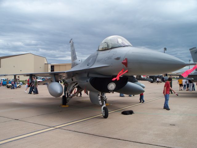 Lockheed F-16 Fighting Falcon — - F-16 on static at Dyess.