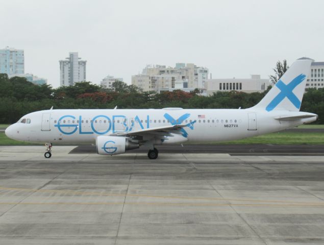 Airbus A320 (N627VA)