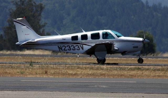 Beechcraft Bonanza (36) (N2333V) - Per FAA Recordsbr /Serial Number E-3183 br /Manufacturer Name RAYTHEON AIRCRAFT COMPANY br /Model A36br /br /Taxiing to Parking  06-22-2015