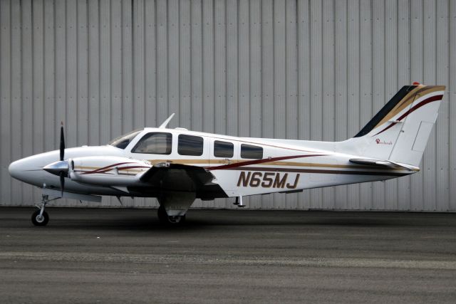 Beechcraft Baron (58) (N65MJ) - 3-Apr-15