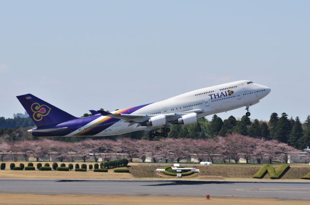 Boeing 747-400 (HS-TGL) - 2012/4/7