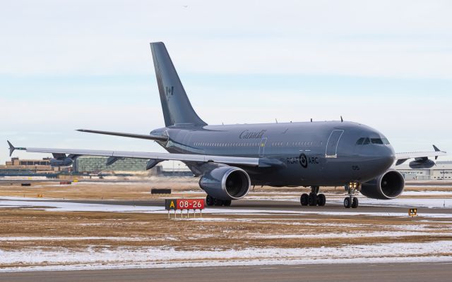 Airbus A310 (N15005)