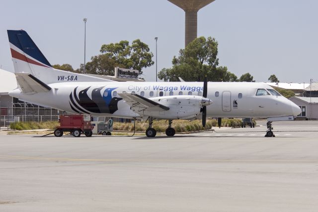 Saab 340 (VH-SBA) - Regional Express Airlines (VH-SBA) Saab 340B on the tarmac at Wagga Wagga Airport.