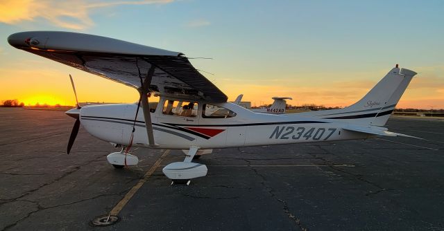 Cessna Skylane (N23407) - 11-26-21