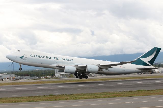 BOEING 747-8 (B-LJJ)