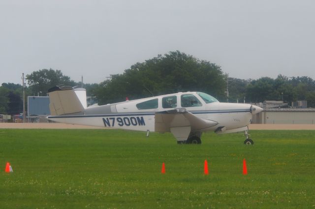 Beechcraft 35 Bonanza (N7900M)