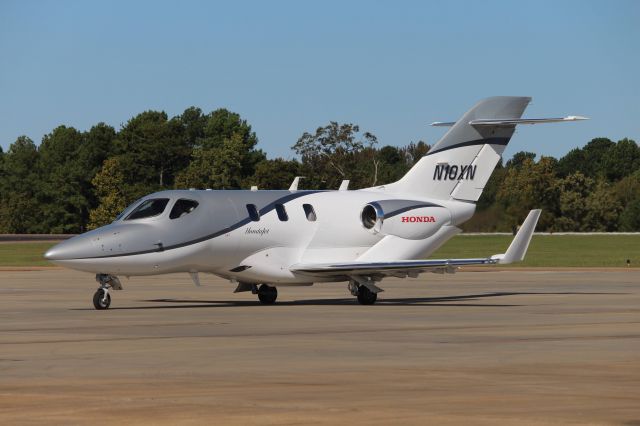 Honda HondaJet (N10XN)