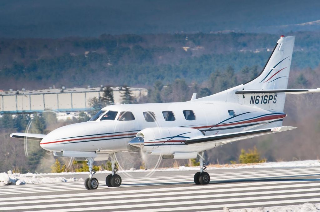 Swearingen Merlin 3 (N616PS) - 04.Feb.2010