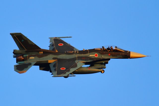 Mitsubishi F-2 (13-8562)