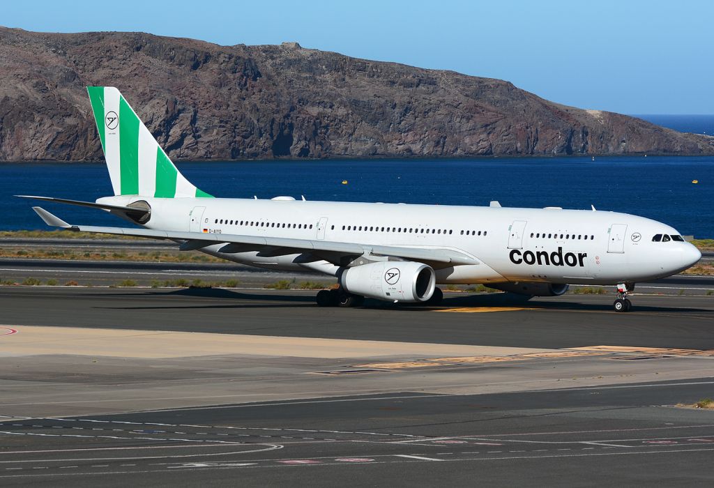Airbus A330-200 (D-AIYD)