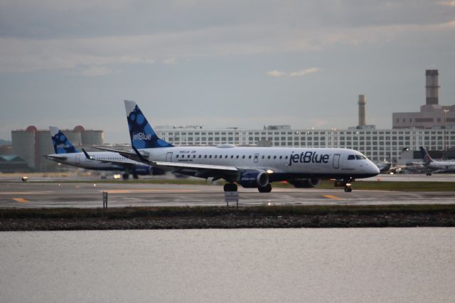 Embraer ERJ-190 (N183JB)