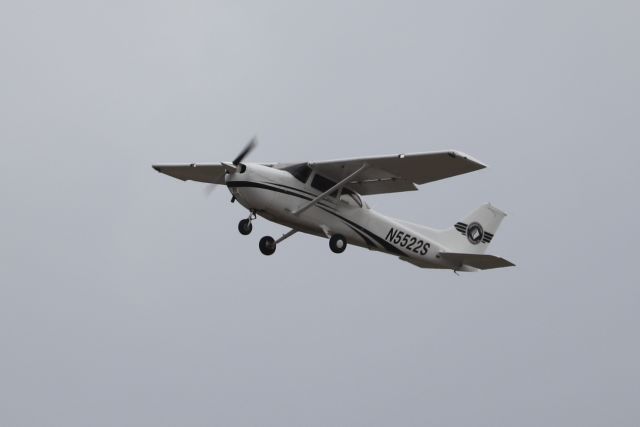 Cessna Skyhawk (N5522S) - 5/17/24