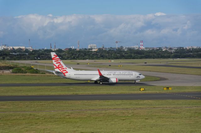 Boeing 737-700 (VH-YIZ)