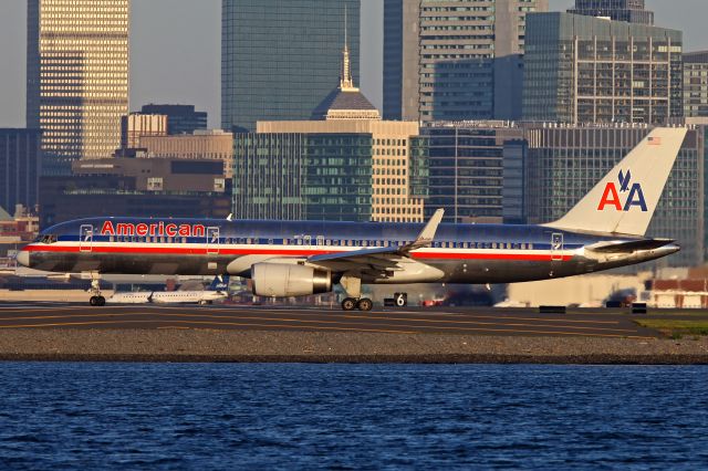 Boeing 757-200 (N659AA)