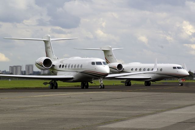 Gulfstream Aerospace Gulfstream G650 (VQ-BNZ) - His and Hers Gulf 6s!!!!!