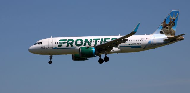 Airbus A320neo (N301FR) - On final is this 2016 Frontier Airlines Airbus A320-251N with "Wilbur" the Whitetail looking on in the Spring of 2021.