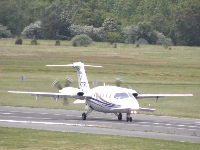 Piaggio P.180 Avanti (VNR172) - N172SL arriving at KBLM from KPBI