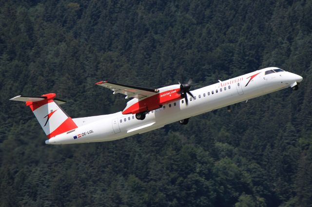 de Havilland Dash 8-400 (OE-LGL)