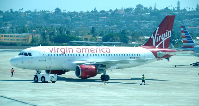 Airbus A319 (N521VA)