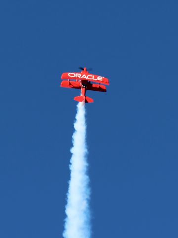 Experimental 100kts-200kts (N260HP) - Oracle Challenger III in Air Show of Fleet Week SF 2015