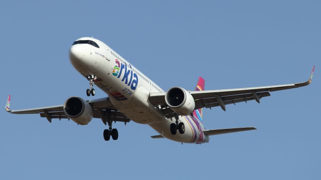 Airbus A321 (4X-AGH) - 10/06/2021:  Flight from Lisbon on final to runway 12.  Duration was 04h48m.