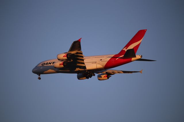 Airbus A380-800 (VH-OQC)