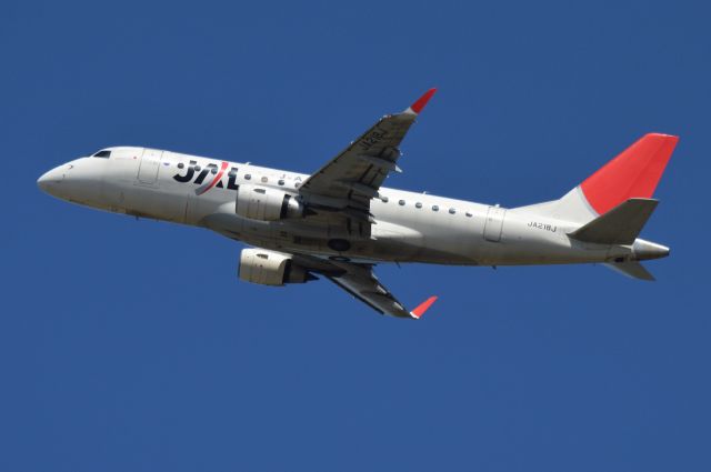 Embraer 170/175 (JA218J) - 2016-05-14br /JLJ:J-AIR