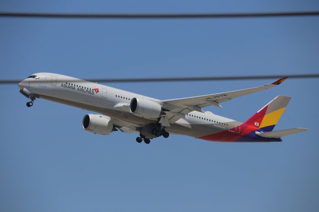 Airbus A350-900 (HL7578)