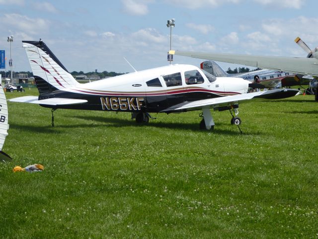 Piper Cherokee (N66KF)