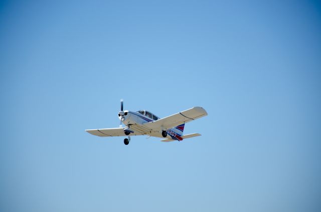 Piper Cherokee Arrow (N95207) - N95207 Climbing out of rockwall.