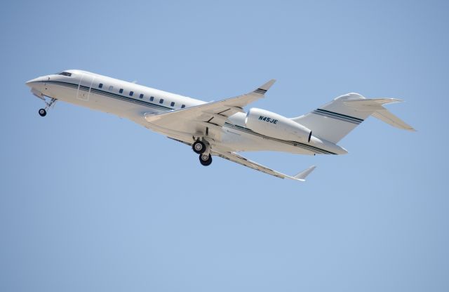 Bombardier Global 5000 (N45JE) - 06/24/2013 Tucson Az